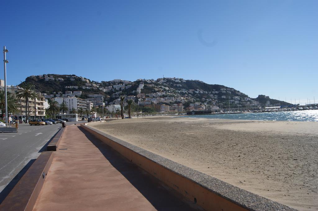 Ferienwohnung Agi Sant Antoni Roses Zimmer foto