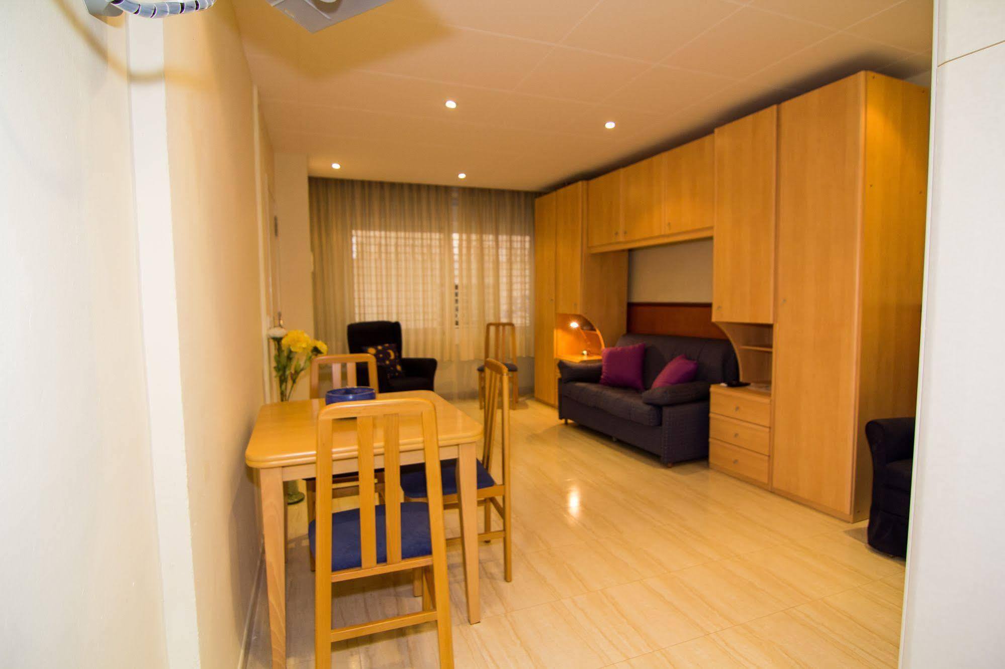 Ferienwohnung Agi Sant Antoni Roses Exterior foto